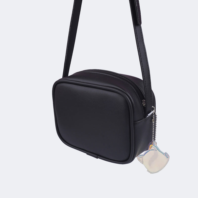 Bolsa Feminina com Chaveiro de Gatinho Preta